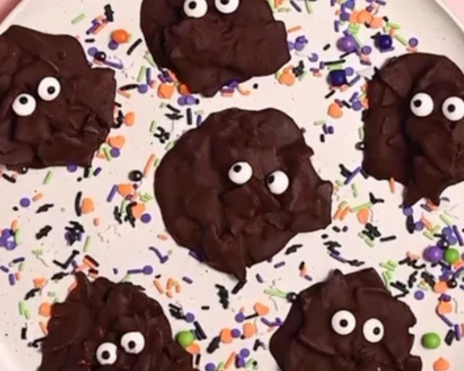 Moms’ Guide to Healthy Halloween